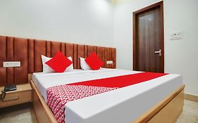 Hotel O Dhruva Residency